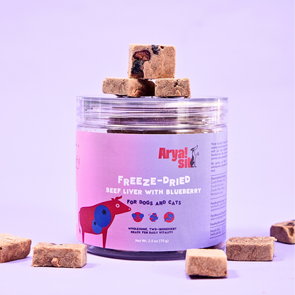Arya Sit freeze-dried beef liver and blueberry dog treats with crunchy treat pieces