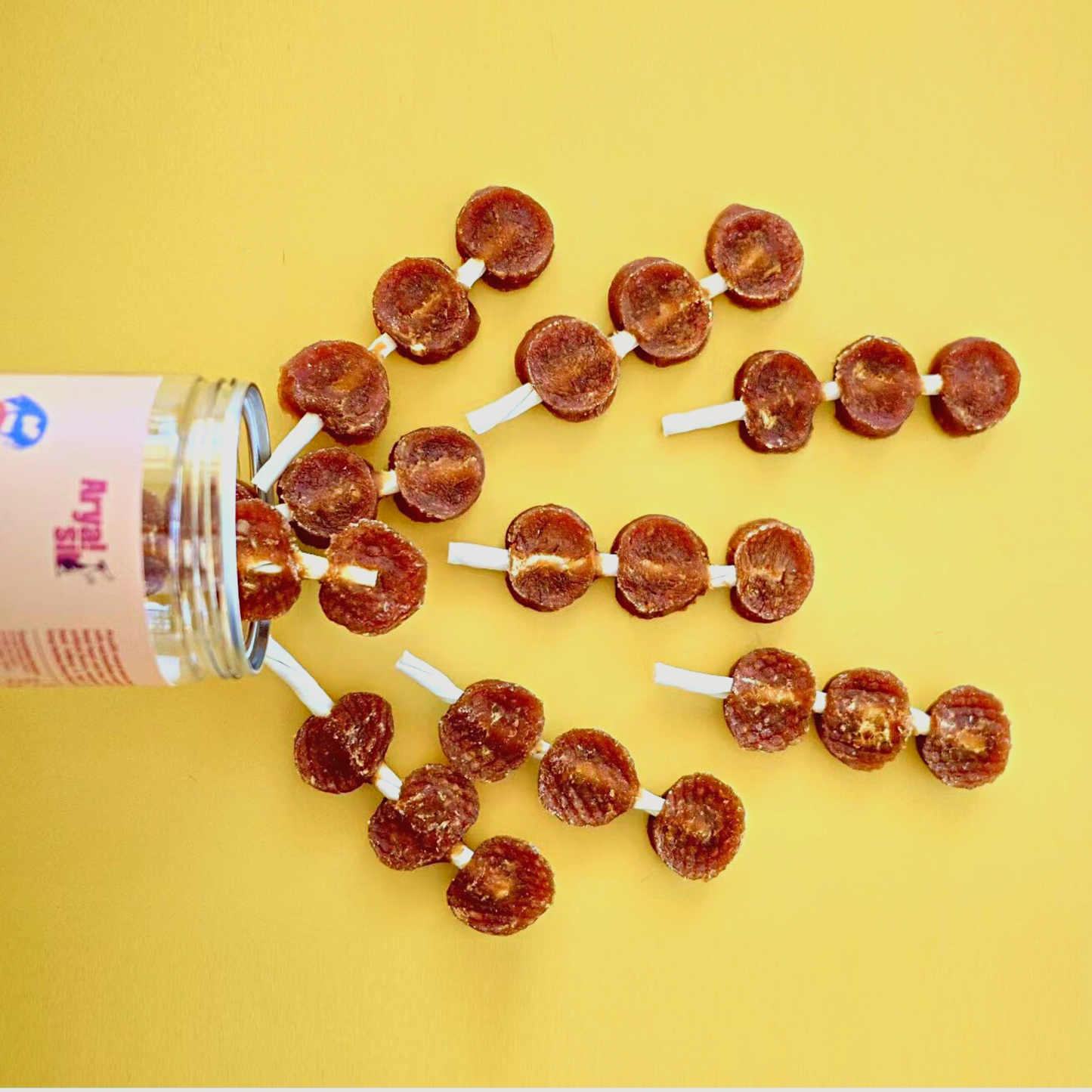 Natural beef lollipop chew treats for dogs with texture for satisfying chewing