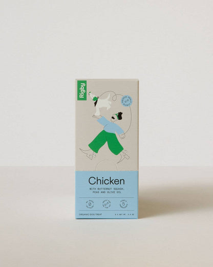 Chicken squeeze dog treat pouch made with real food ingredients for everyday wellness